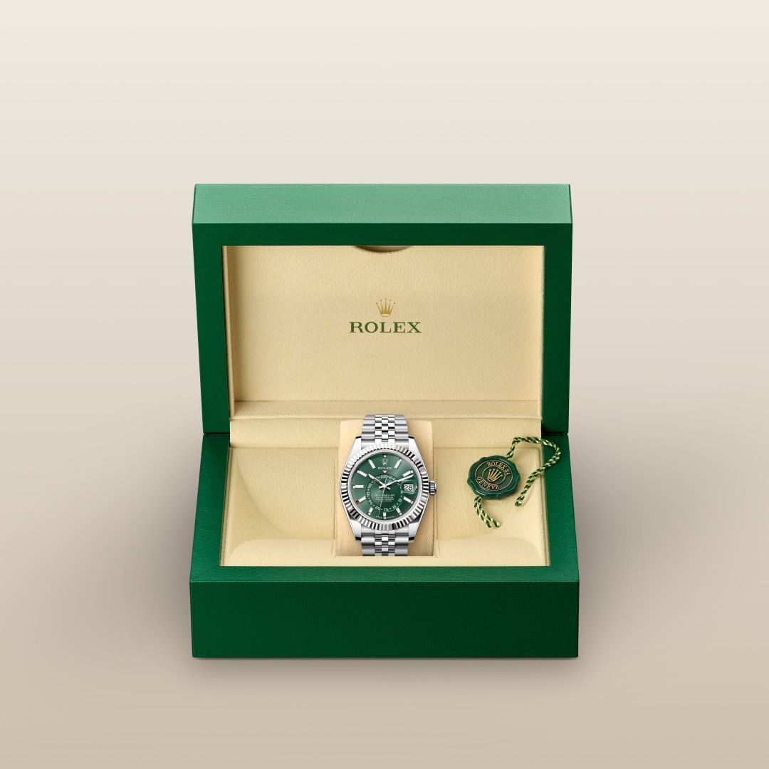 Rolex Sky-Dweller Oyster, 42 mm, Oystersteel and white gold